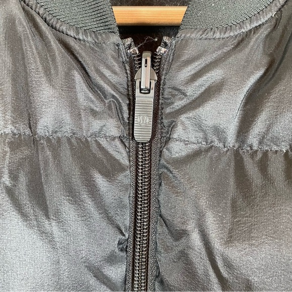 Lululemon Roam Far Wool Reversible Puffer Bomber Black/Heathered Black - Picture 6 of 15